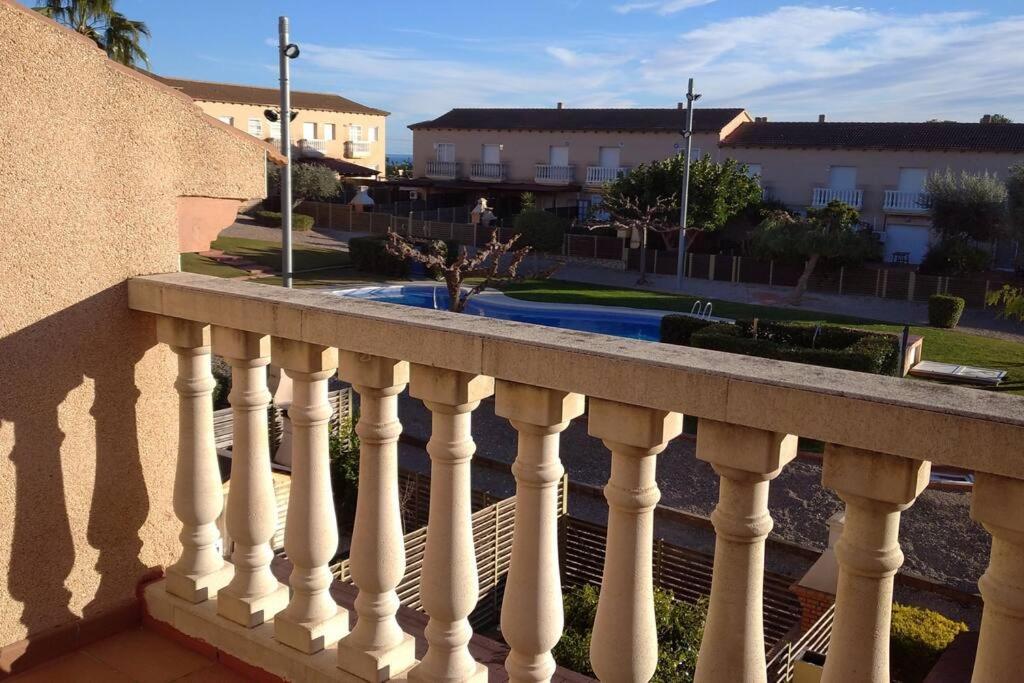 Fantastica Casa Con Piscina Y Playa ,Torredembarra-Tarragona Villa Pobla de Montornés Kültér fotó