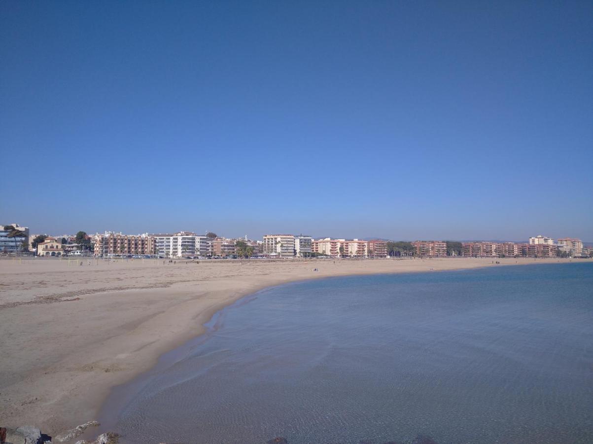 Fantastica Casa Con Piscina Y Playa ,Torredembarra-Tarragona Villa Pobla de Montornés Kültér fotó